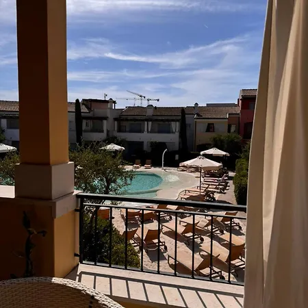 Borgo Paradiso Apartment *